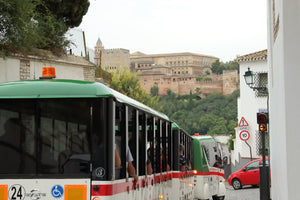 Granada City Tour -- Tren Turístico Hop On Hop Off